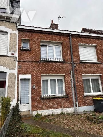 EN EXCLUSIVITE - Maison vendue louée

Maison à vendre à deux pas du centre ville d'ESTAIRES, ...