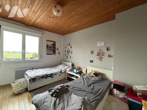 EN EXCLUSIVITE - Maison vendue louée

Maison à vendre à deux pas du centre ville d'ESTAIRES, ...