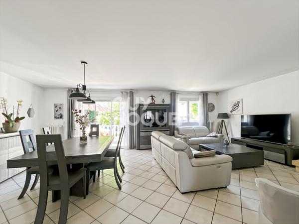 Maison familiale 7 pièces à vendre à Ozoir-la-Ferrière