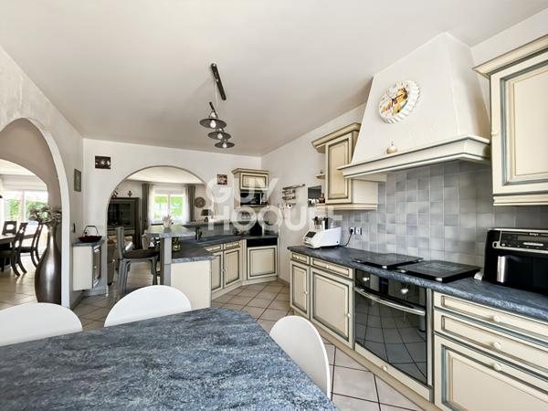 Maison familiale 7 pièces à vendre à Ozoir-la-Ferrière