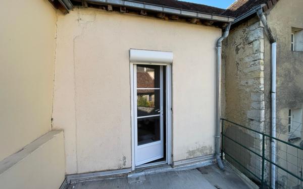 Maison à vendre    4 pièces • 91,43 m2 Mamers