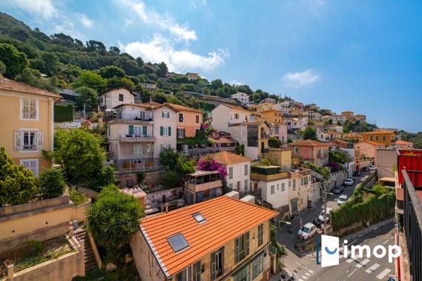 Dernier étage avec extérieur