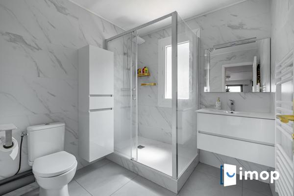 Dernier étage avec extérieur