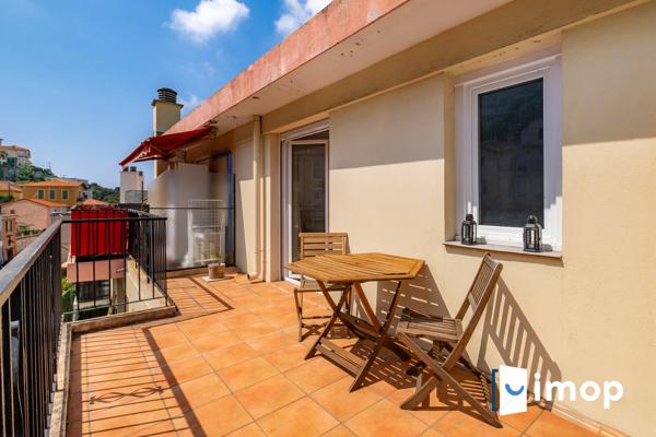 Dernier étage avec extérieur