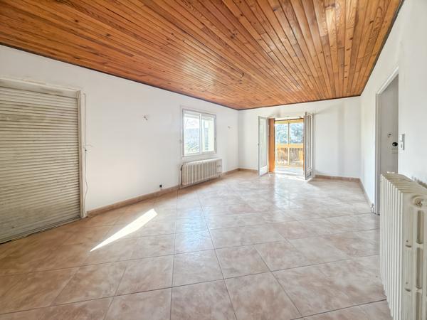 Pignan (34570) À VENDRE – VILLA À RÉNOVER – FORT POTENTIEL