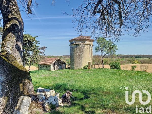 Maison rustique 5 pièces de 111 m² à Monfort (32120)