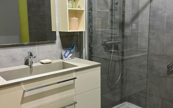 Appartement à vendre    4 pièces • 107 m2 Bourg-en-Bresse