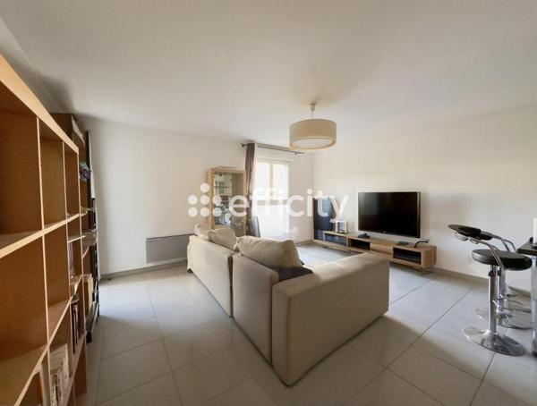 Appartement 2 pièces - 54 m² Exclusivité efficity