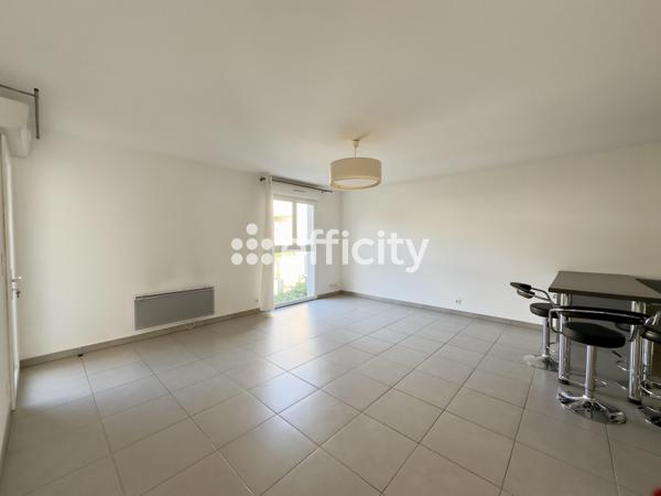 Appartement 2 pièces - 54 m² Exclusivité efficity