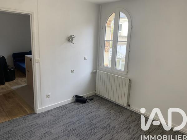 Immeuble à vendre 94 m² Bessé-sur-Braye