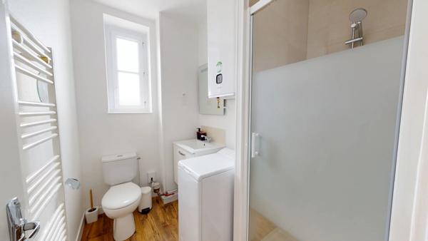 Location                                                      Appartement
                        
                     2 pièces                      37 m2                     à Mainvilliers