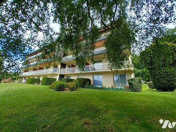 DEUX PIECES 40 m², Cave et Parking 