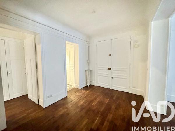 Location appartement 3 pièces 96 m² Compiègne