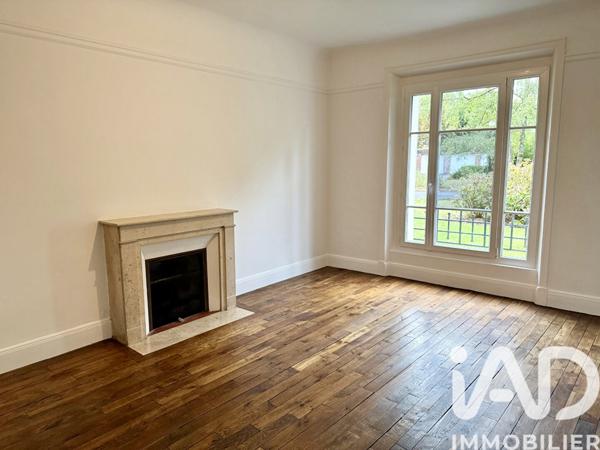 Location appartement 3 pièces 96 m² Compiègne