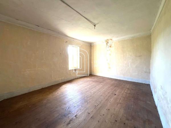 Mas 4 pièces de 81m2 avec jardin