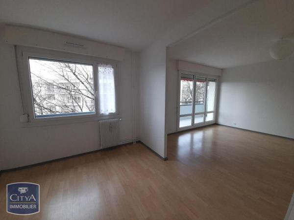 Appartement à louer 5 pièces 93.27m² Besançon (25000)