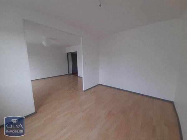 Appartement à louer 5 pièces 93.27m² Besançon (25000)