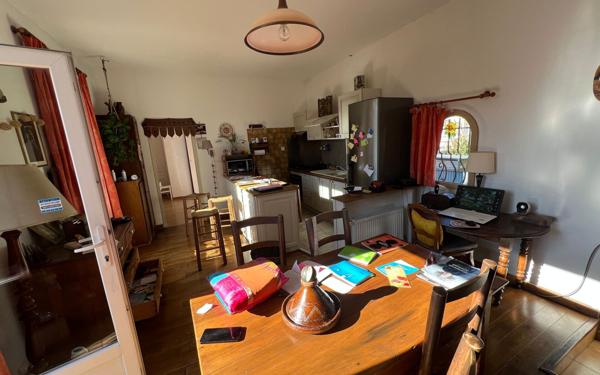 Maison à vendre    4 pièces •  Avignon