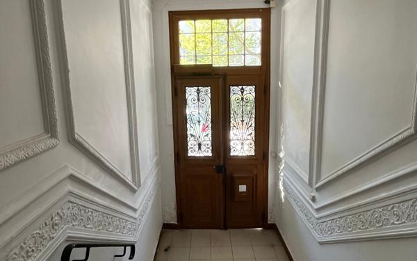 Appartement à vendre    2 pièces • 35 m2 Vincennes