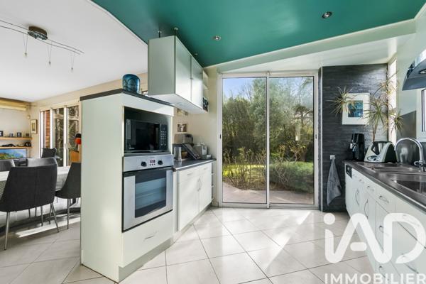 Maison à vendre 6 pièces 192 m² Chatou