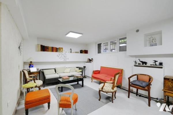 Maison de 6 pièces en copropriété 