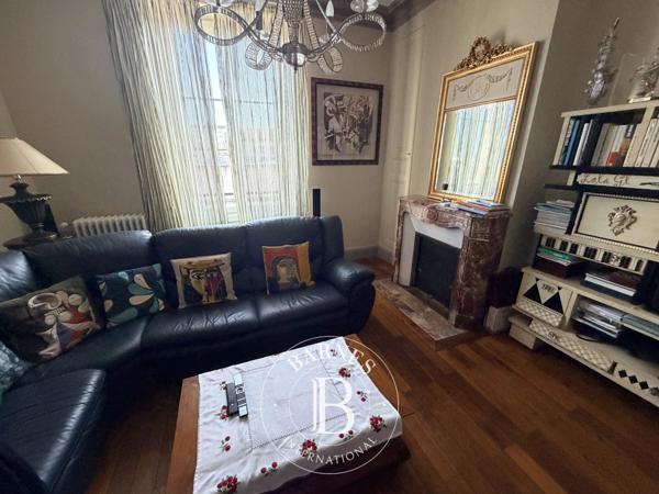Vierzon, Maison de ville 5 Chambres -  189 m² à vendre