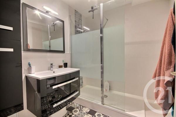 Appartement F4 à vendre  6 pièces - 133 m2 BLOIS - 41