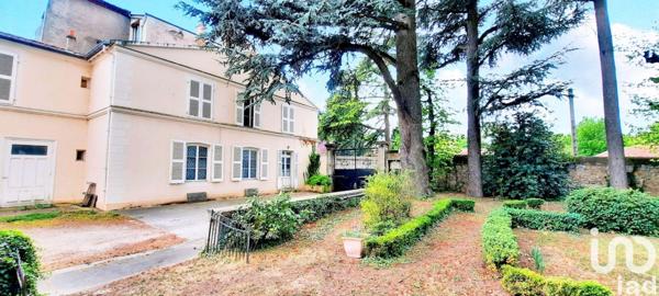 Maison à vendre 10 pièces 424 m² Saint-Chamond