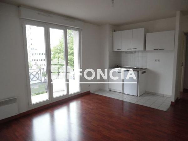 Location Appartement 2 pièces 32.18 m² - LES PLEIADES Orleans 45100
