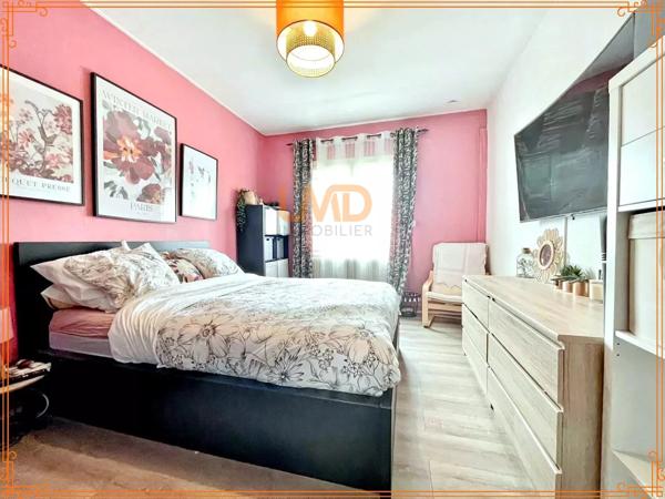 Coup de CŒUR – T4 Traversant 90 m² – Balcons – Cave