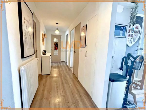 Coup de CŒUR – T4 Traversant 90 m² – Balcons – Cave