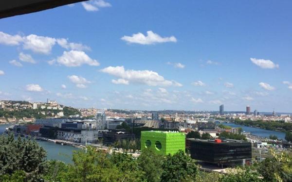 Appartement à louer    1 pièce •  La Mulatière