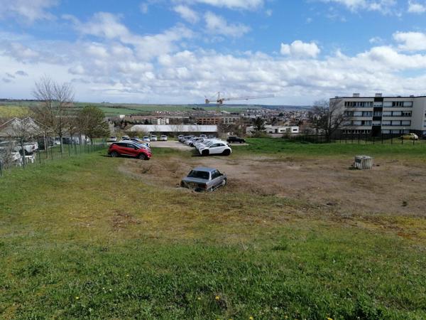 Terrain à vendre    Auxerre