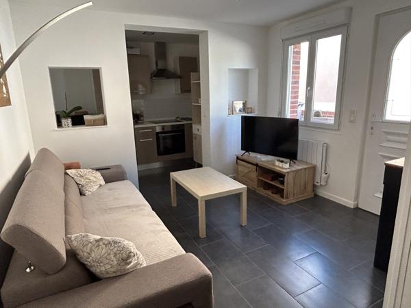 À vendre - Immeuble 136 m² situé à Arras (62000)
