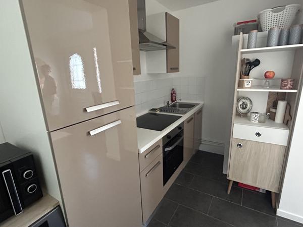 À vendre - Immeuble 136 m² situé à Arras (62000)