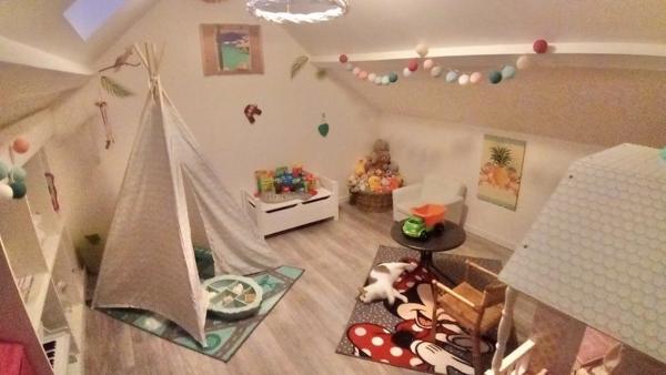 À vendre - Immeuble 136 m² situé à Arras (62000)