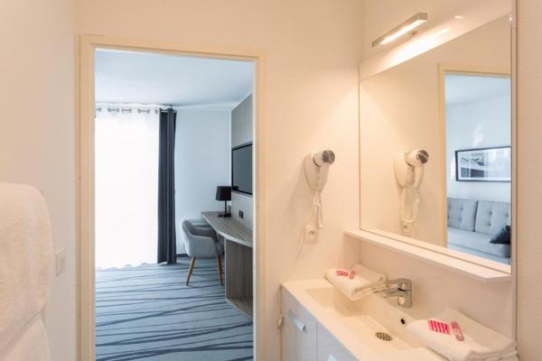 INVESTISSEMENT LOCATIF – MERIGNAC – Résidence Nemea Appart Hotel Stadium Bordeaux aéroport -  6.06% de rentabilité