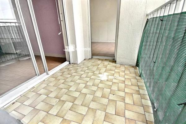 Vente                                                      Appartement
                        
                     2 pièces                      44 m2                     à Asnières-sur-Seine