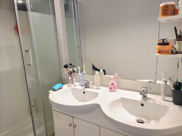 Appartement 3 pièces - 63 m² Exclusivité efficity