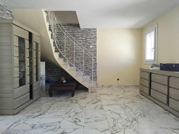 Appartement Miramas 4 pièce(s) 76 m2 TERRASSE