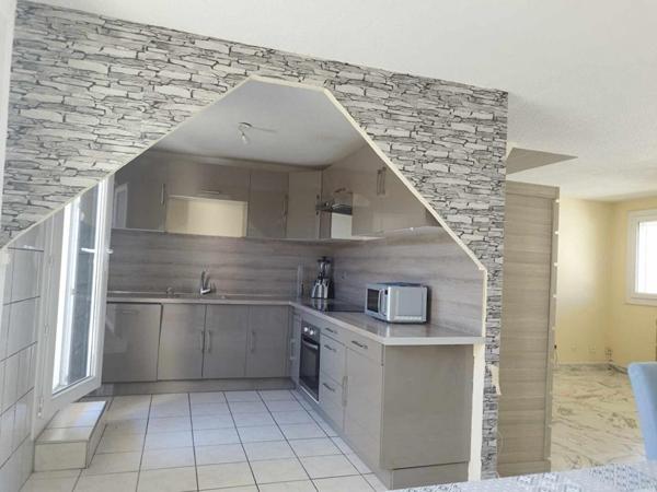 Appartement Miramas 4 pièce(s) 76 m2 TERRASSE