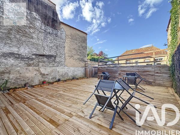 Maison à vendre 6 pièces 278 m² Saint-Pierre-le-Moûtier