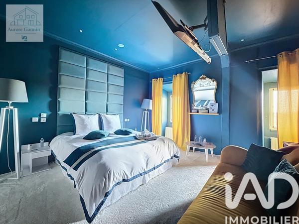 Maison à vendre 6 pièces 278 m² Saint-Pierre-le-Moûtier