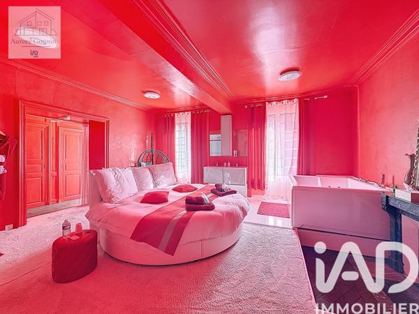 Maison à vendre 6 pièces 278 m² Saint-Pierre-le-Moûtier