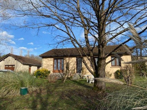 Maison à vendre à Lacapelle-Marival dans le Lot (46120), ref : 46030/MAIS/572