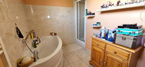 MAISON 122M2 5 PIECES