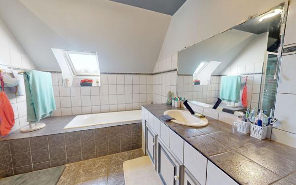 Maison à vendre    5 pièces • 136,64 m2 Pont-de-Salars