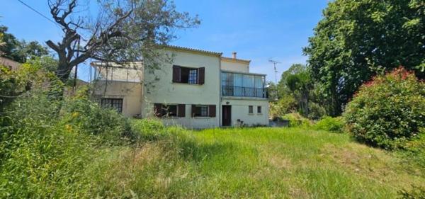 Dpt Corse (20), à vendre POGGIO MEZZANA maison T4-T5 de 148m² + studio,Terrain 2400m² proche plage et commerces