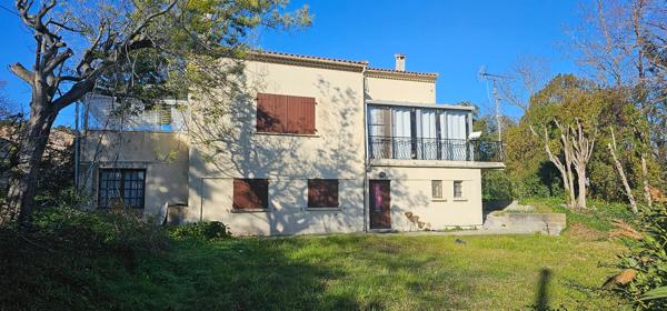 Dpt Corse (20), à vendre POGGIO MEZZANA maison T4-T5 de 148m² + studio,Terrain 2400m² proche plage et commerces