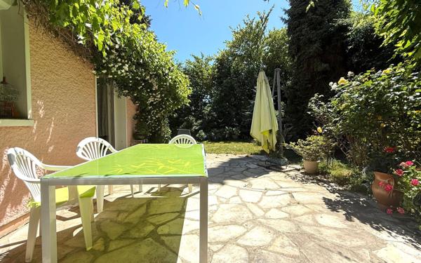 Maison à vendre    5 pièces • 192 m2 Bouffémont